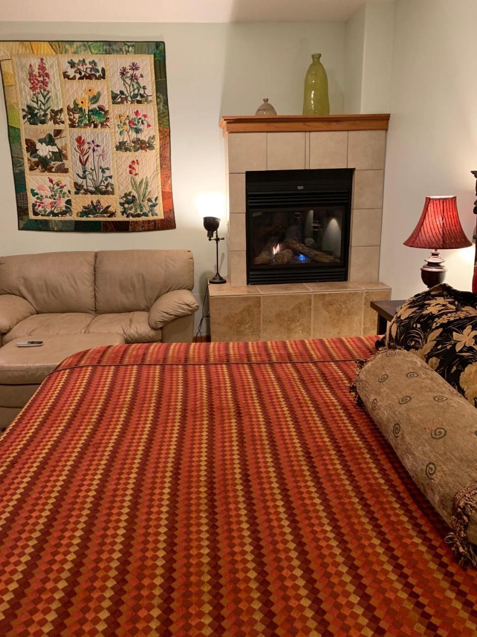 Slot Canyons Inn Bed & Breakfast Escalante Bagian luar foto