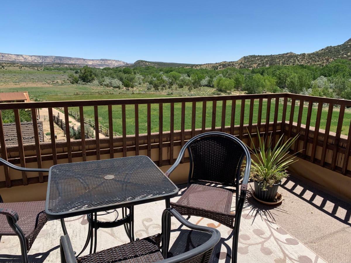 Slot Canyons Inn Bed & Breakfast Escalante Bagian luar foto